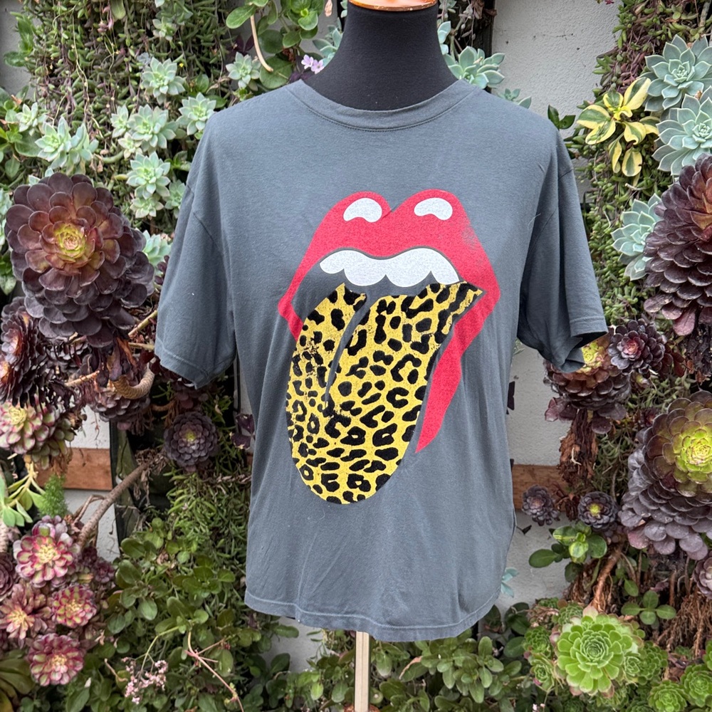 Graphic Short Sleeve Tee - Gray with Red and Yellow Print